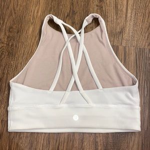 size 8 white ribbed lululemon bra